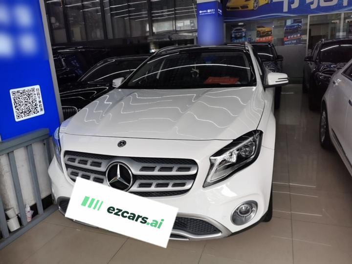 GLA 2017 GLA 220 4MATIC Fashion photo 2