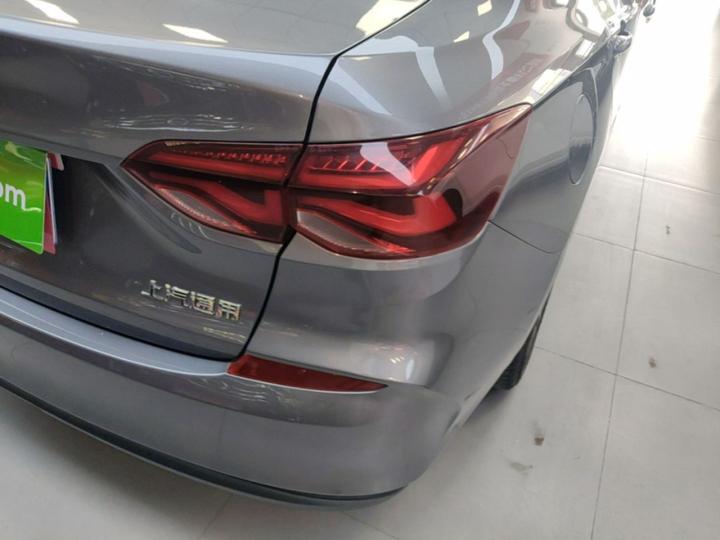 Cruze 2022 320 AT photo 7