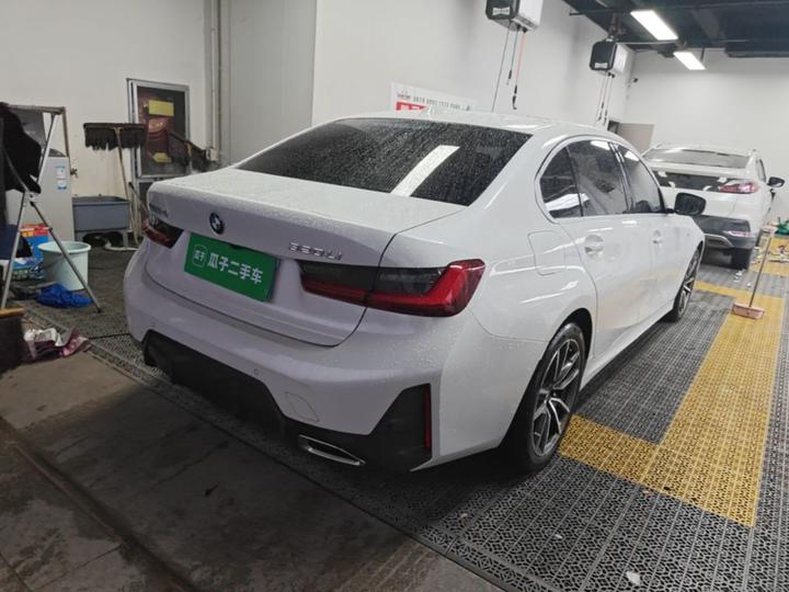 3 Series 2023 320Li M Sport Package photo 4