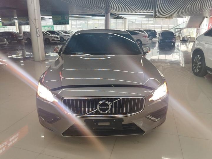 S60 2020 T4 Luxury photo 2