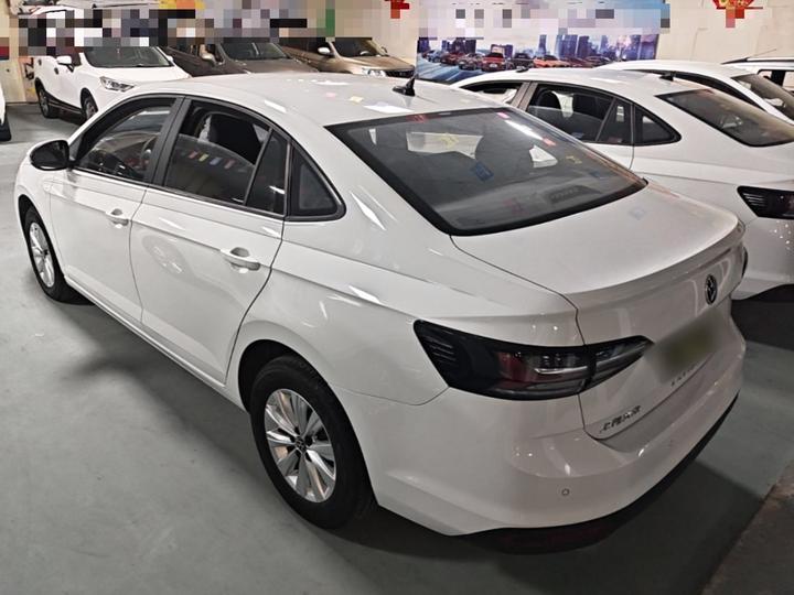 Lavida 2023 1.5L AT photo 4