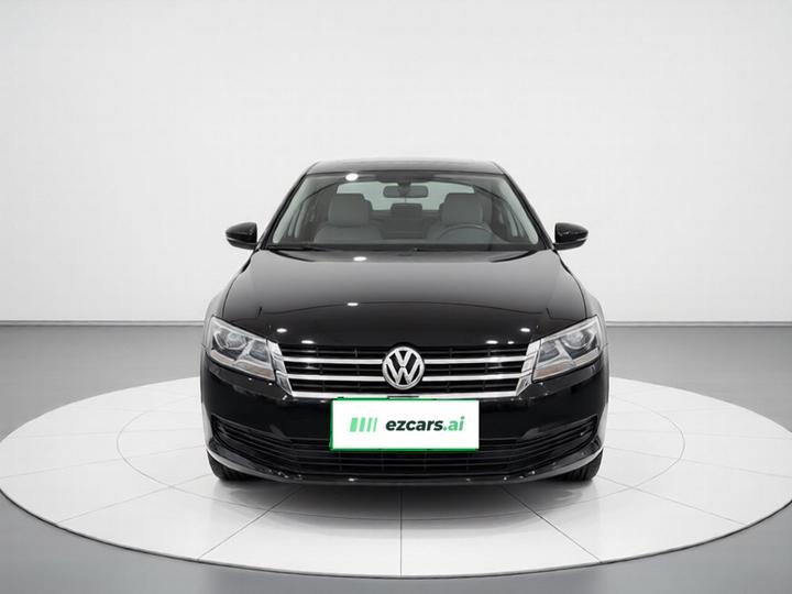 Lavida 2013 Facelift Classic 1.6L AT photo 2