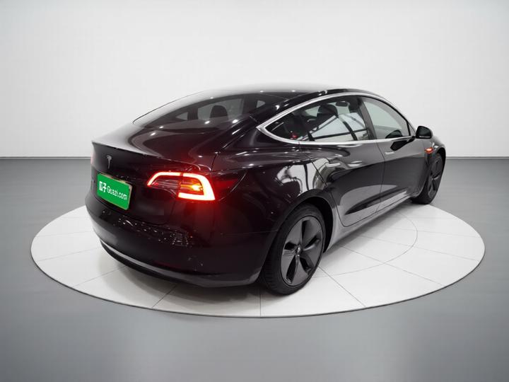 Model 3 2019 Standard Range RWD Upgraded photo 4