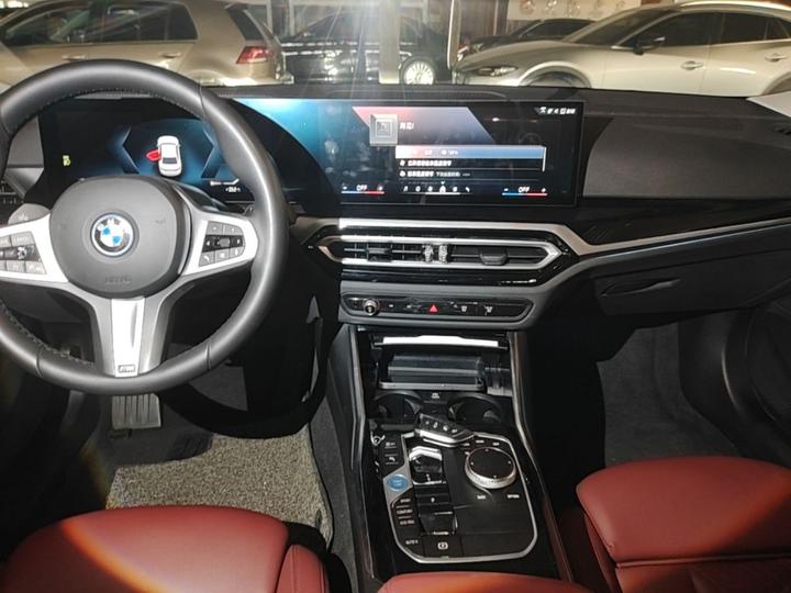 i3 2024 eDrive 35 L photo 8