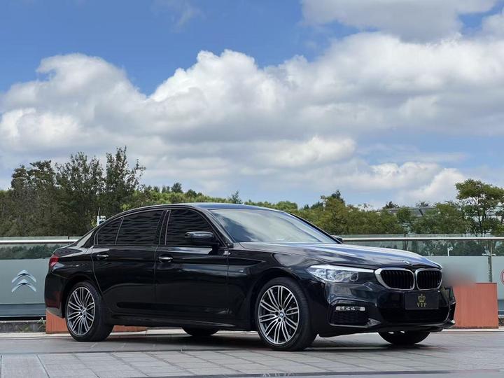 5 Series 2018 Facelift 530Li Leading M Sport Package photo 3