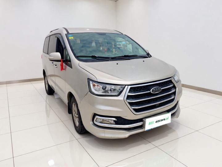 Refine M4 2017 1.9T Diesel MT Luxury Smart photo 3