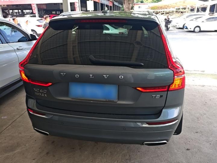 XC60 2021 T5 AWD Luxury photo 3
