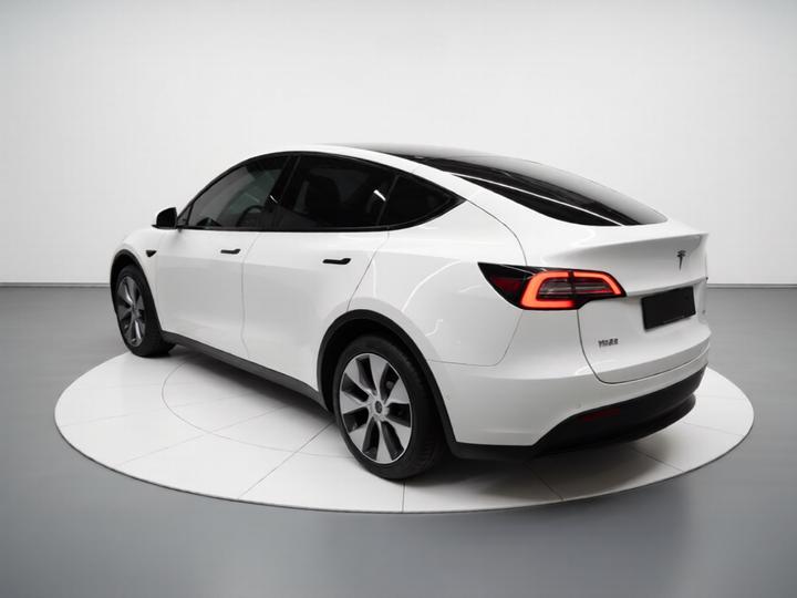 Model Y 2022 Facelift Long Range AWD photo 4