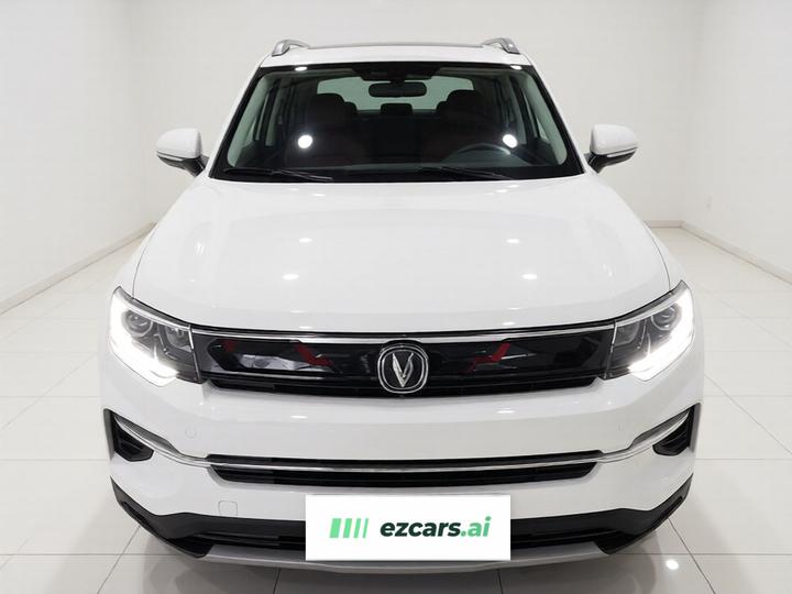 CS35PLUS 2019 1.4T DCT photo 2