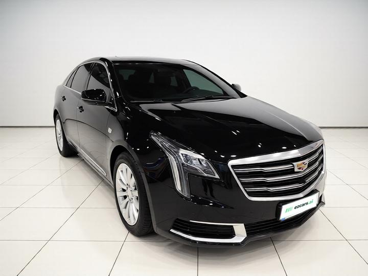 XTS 2018 28T Tech photo 3