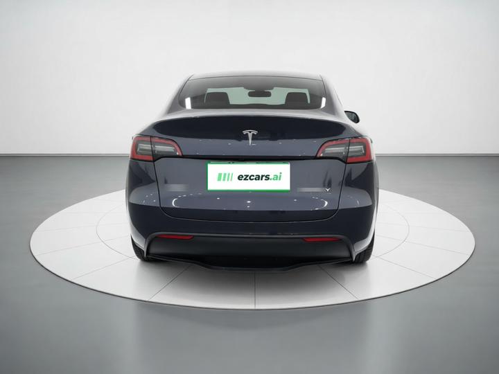 Model Y 2024 RWD photo 5