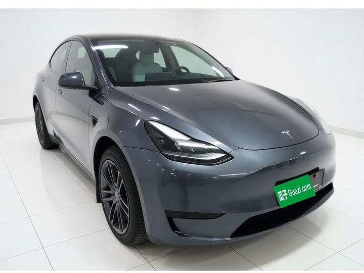 Model Y 2022 RWD photo 3
