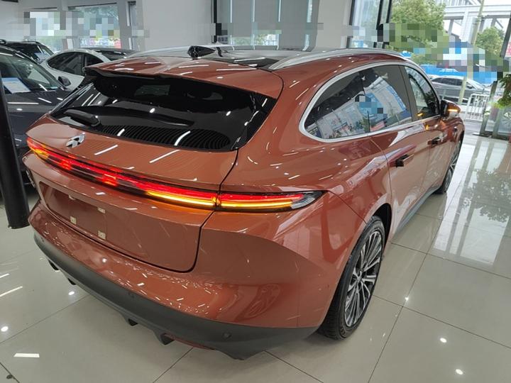 ET5T 2023 75kWh Touring photo 4