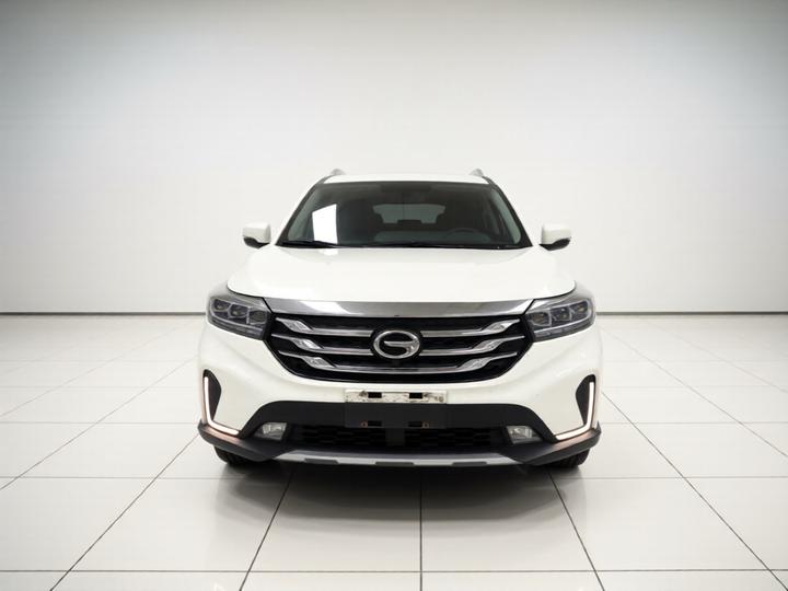 GAC Trumpchi GS4 2018 235T AT RWD Luxury Connected Anniversary Edition photo 2