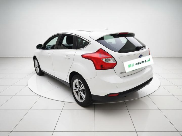 Focus 2012 Hatchback 1.6L AT photo 4