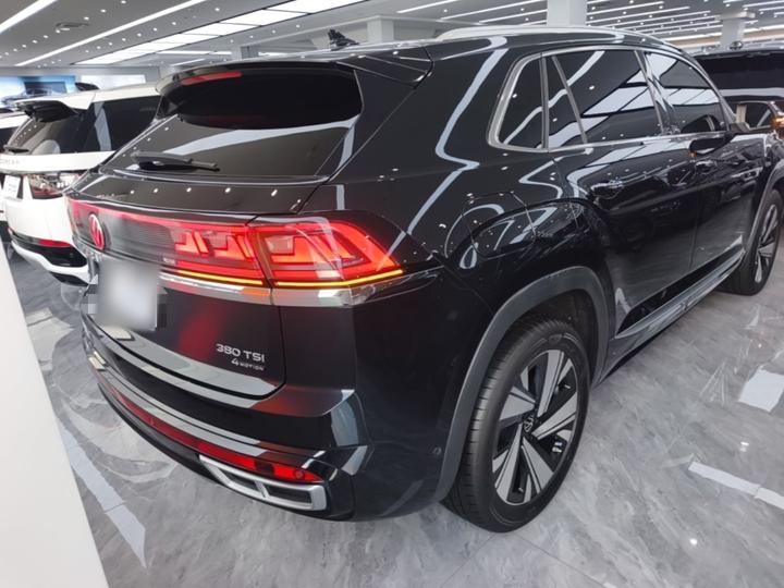 Teramont X 2023 380TSI AWD Luxury photo 4