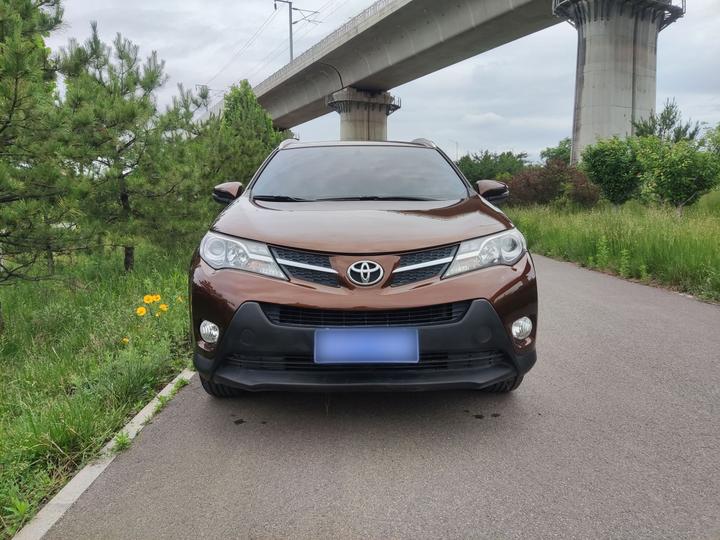 RAV4 2013 2.0L CVT AWD photo 2