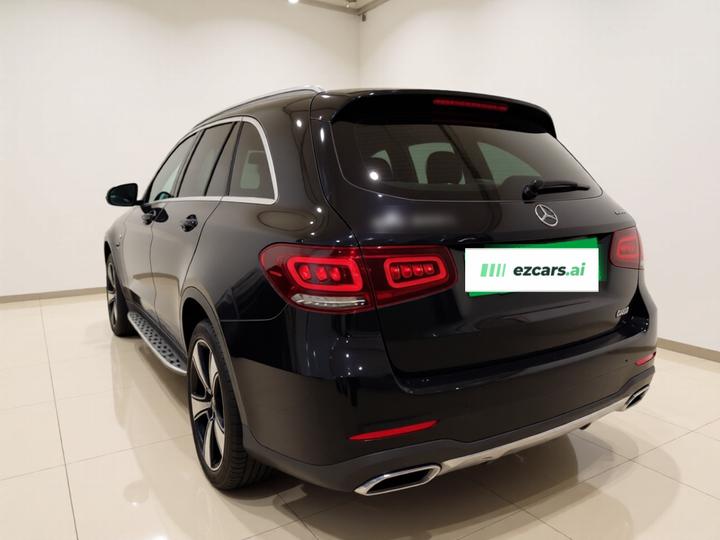 GLC 2022 Facelift GLC 300 L 4MATIC Dynamic Edition photo 4