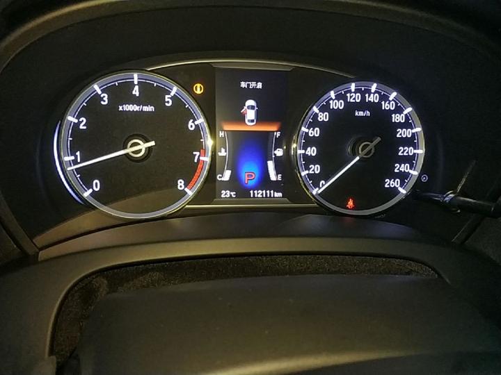 Spirior 2015 2.0L Premium photo 7