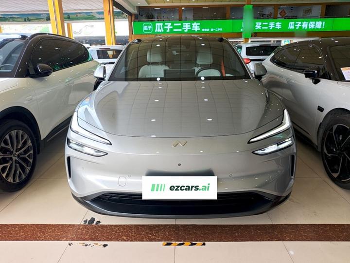 L60 2024 60kWh RWD photo 2