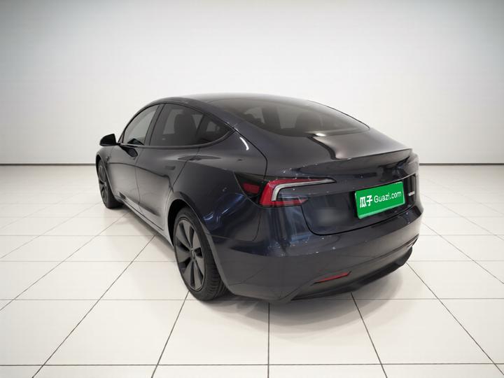 Model 3 2025 RWD photo 4