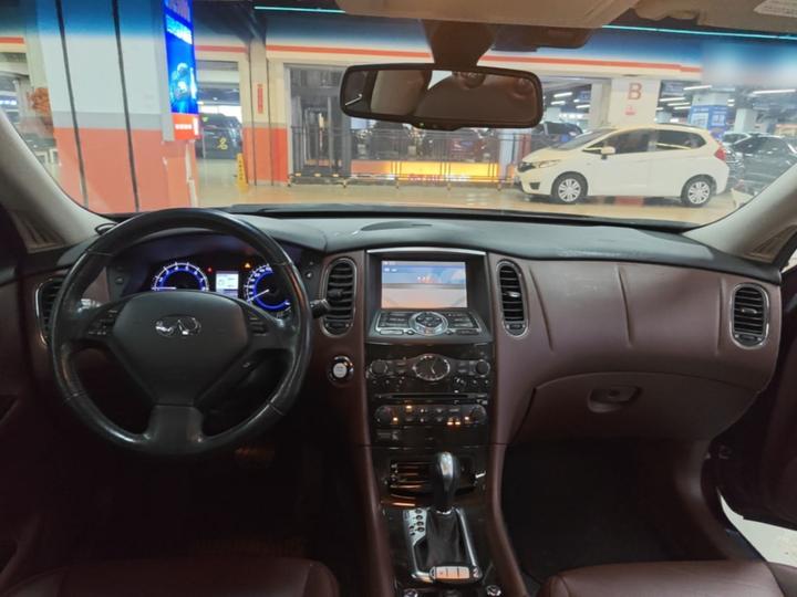 QX50 Imported 2013 2.5L RWD photo 5