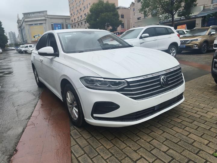 Lavida 2023 1.5L AT photo 3