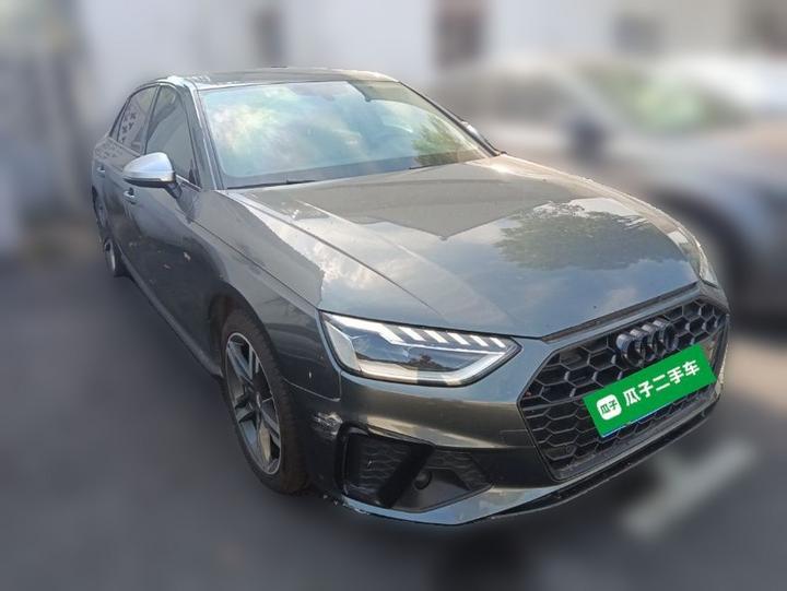 A4L 2022 40 TFSI Luxury Dynamic photo 3