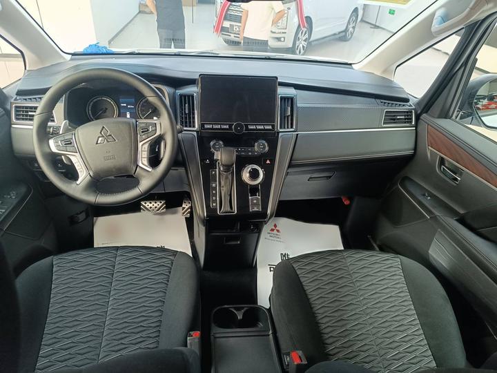 Parallel Import Luxury Diesel 2.3T photo 8