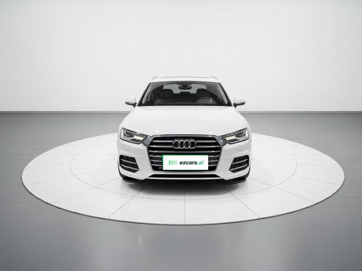 Q3 2017 35 TFSI Fashion photo 2