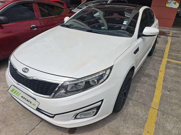 K5 2015 2.0L AT LUX