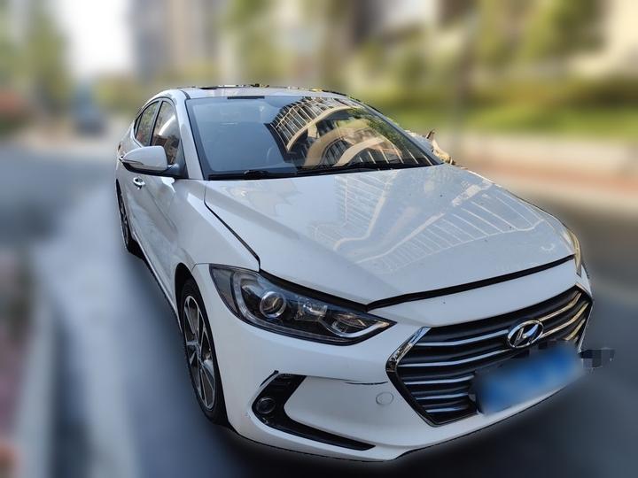Elantra 2016 1.6L AT Smart Elite photo 3