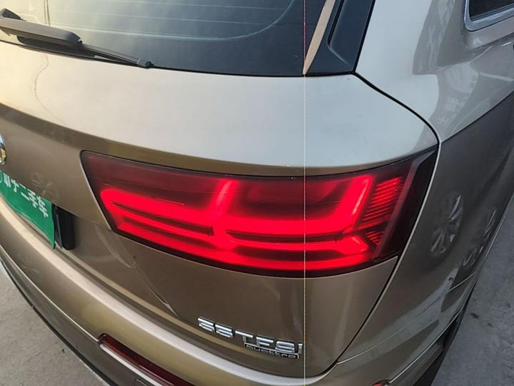 Q7 2019 55 TFSI S line Sport photo 7