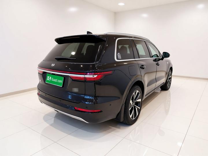Li Auto ONE 2021 EREV 6-Seater photo 6