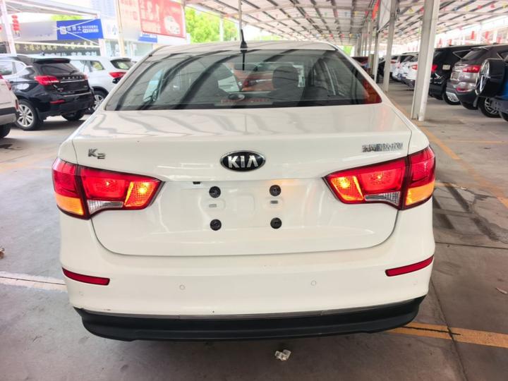 K2 2015 Sedan 1.4L MT GLS photo 3