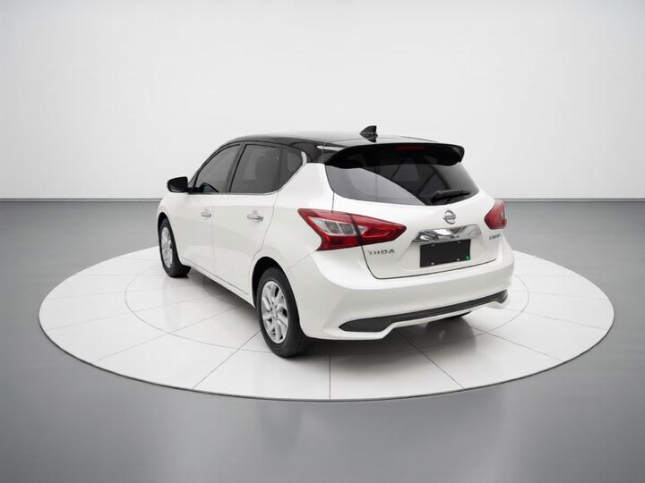 Tiida 2021 1.6L CVT photo 4