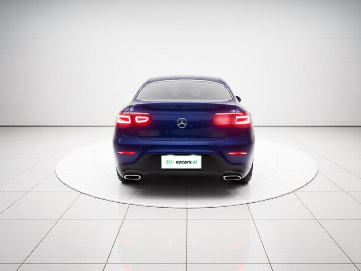 GLC Coupe 2022 Facelift GLC 300 4MATIC Coupe SUV photo 5
