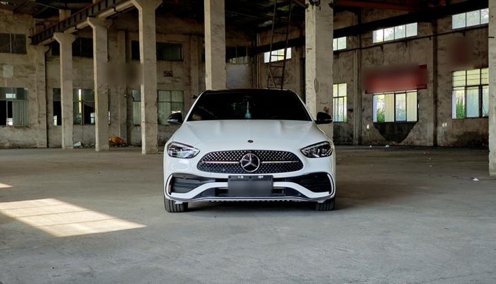 C-Class 2025 C 260 L Sport photo 2