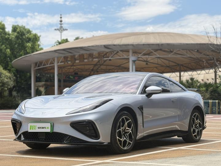 Neta GT 2023 660