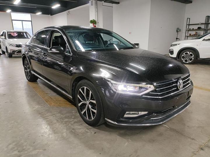 Magotan 2020 330TSI DSG Leading photo 3