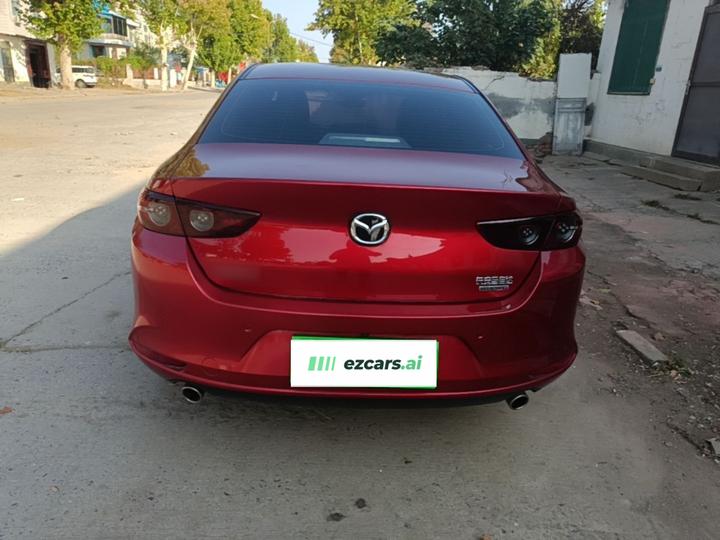 3 Axela 2022 2.0L AT photo 5