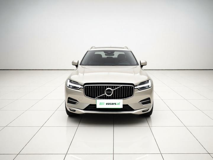 XC60 2021 T5 AWD Luxury photo 2