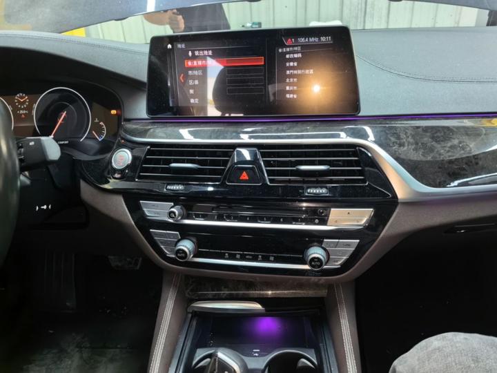 5 Series 2019 525Li M Sport Package photo 4