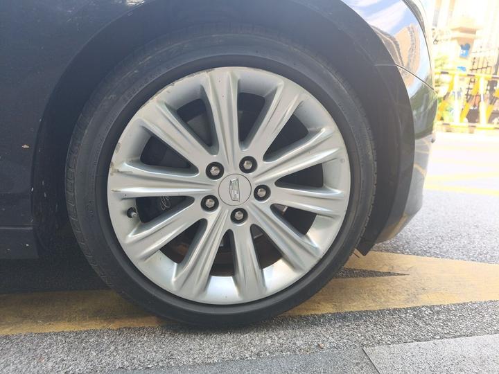 ATS-L 2017 28T Tech photo 8