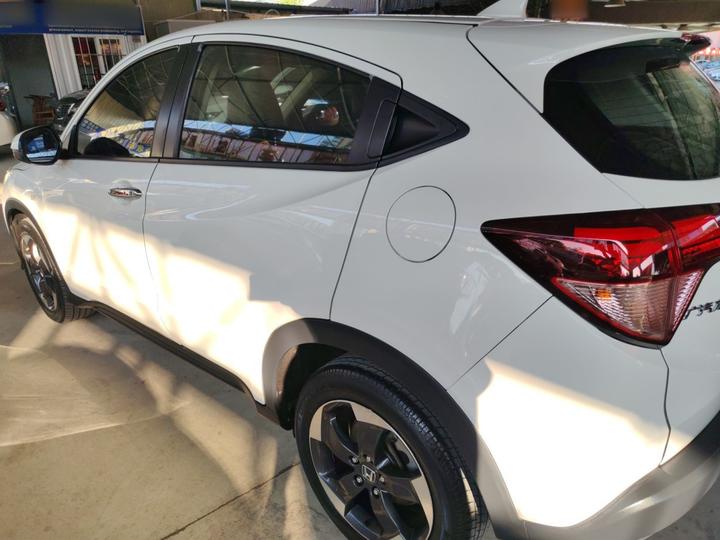 Vezel 2017 1.8L CVT RWD Pioneer photo 4