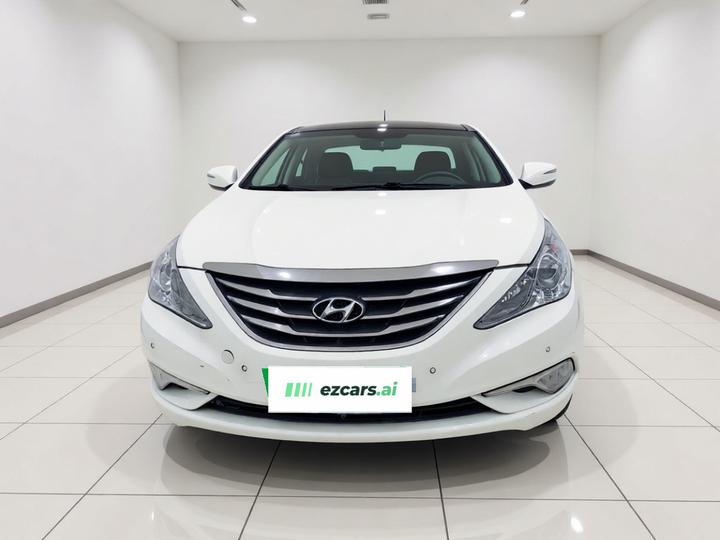 Sonata 2015 Classic 2.0L AT Leading photo 2