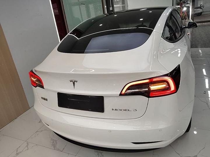 Model 3 2021 Standard Range RWD Upgraded photo 3