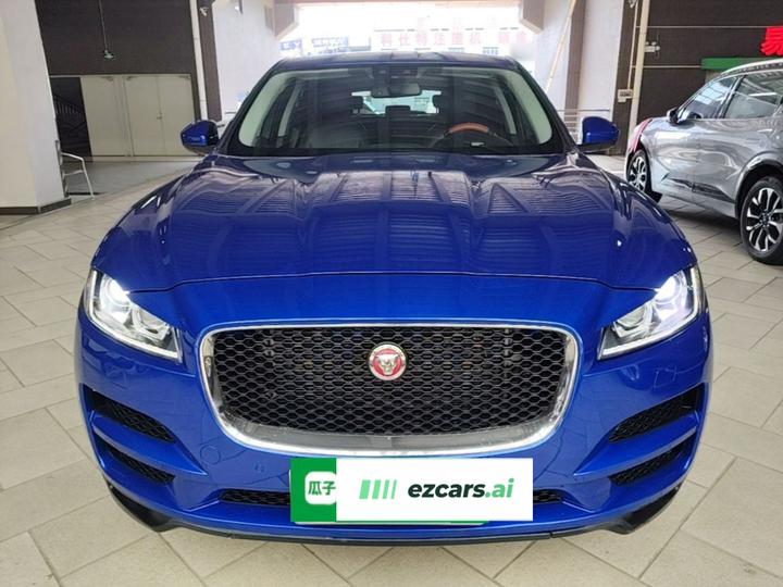 F-PACE 2018 2.0T AWD Exclusive photo 2