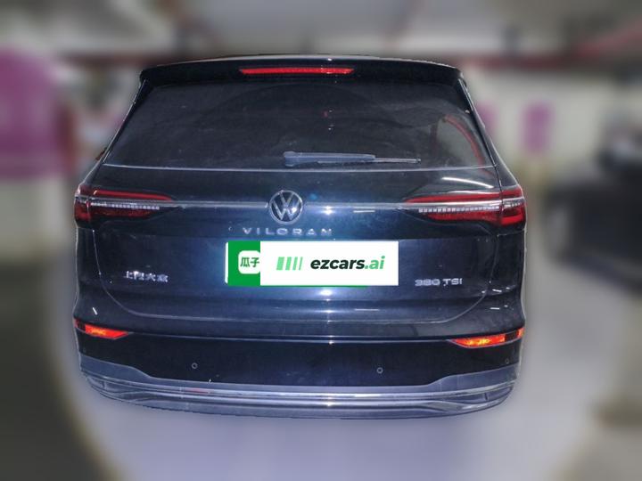 Viloran 2022 380TSI Premium photo 5