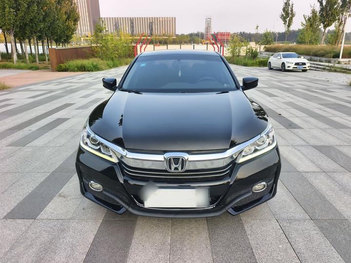 Accord 2016 2.0L Comfort photo 2